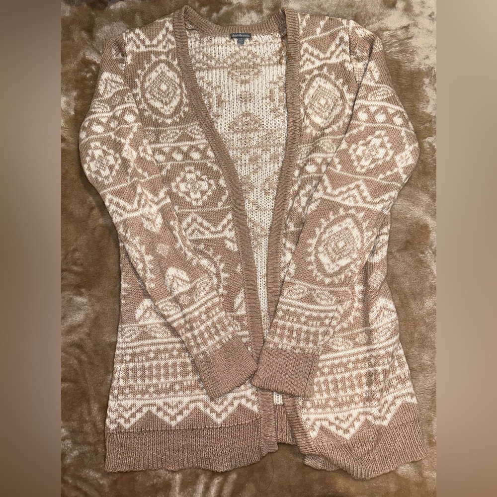 Charlotte Russe Patterned Sweater Cardigan Size S
